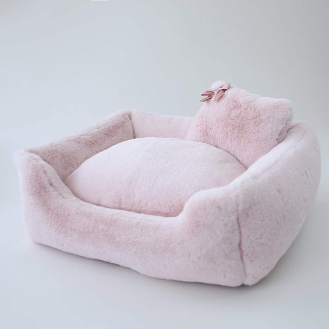 Luxury Divine Dog Bed (blush)